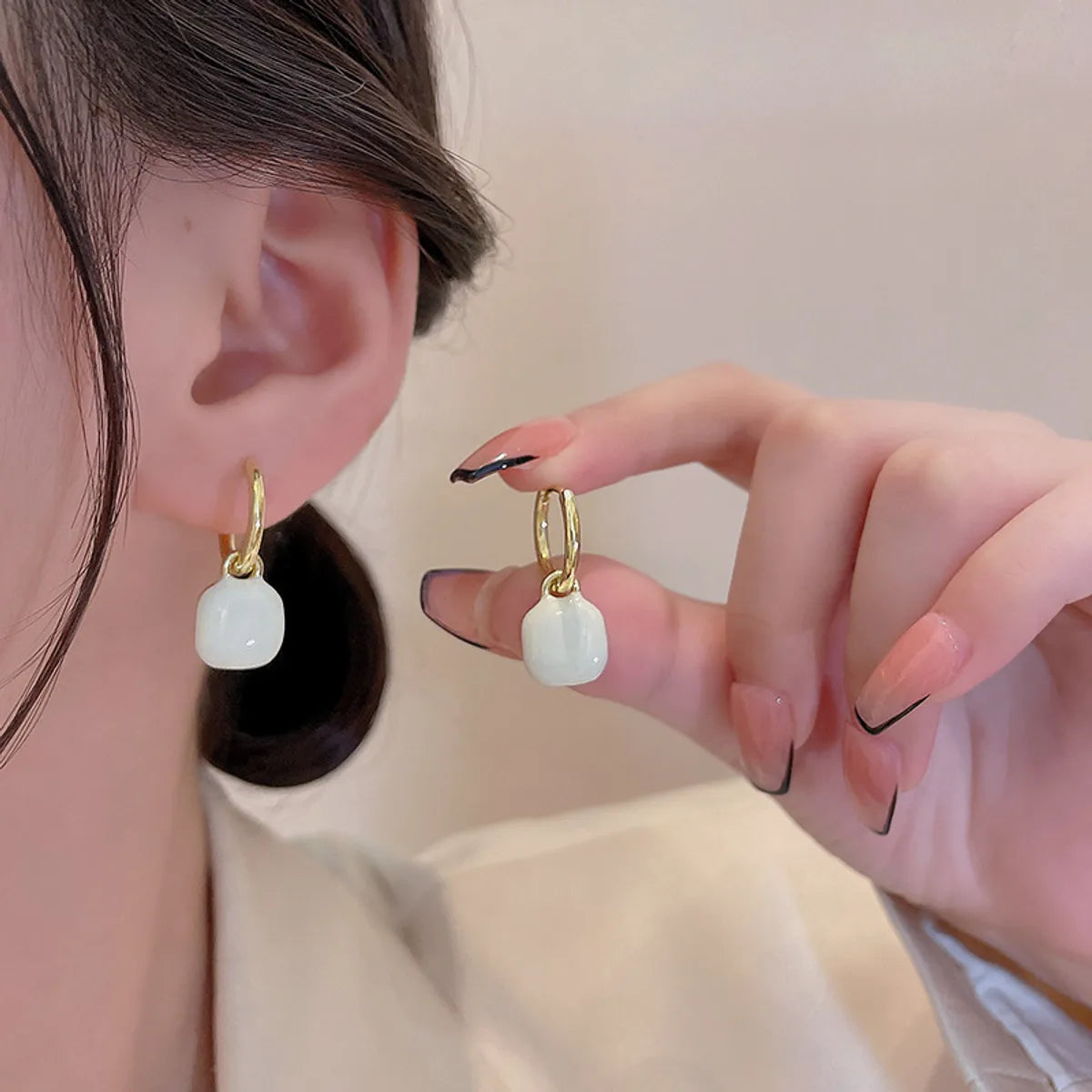 1 Pair Simple Style Square Flower Alloy Inlay Rhinestones Pearl Women'S Drop Earrings Earrings Ear Studs