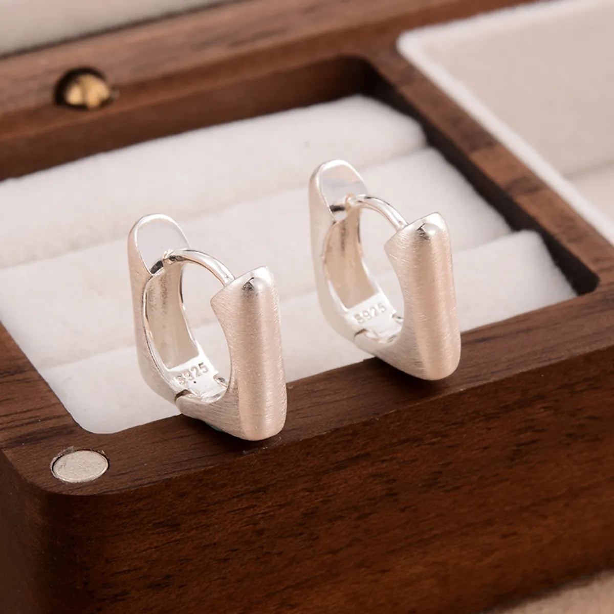 1 Pair Simple Style Square Plating Copper Silver Plated Earrings