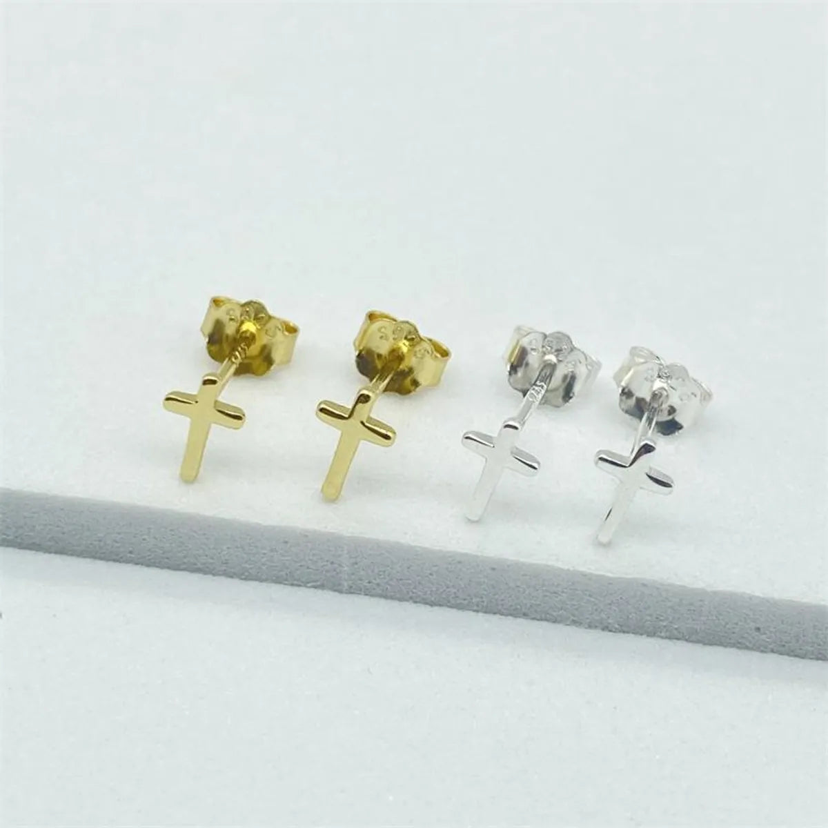 1 Pair Simple Style Streetwear Cross Plating Sterling Silver Ear Studs