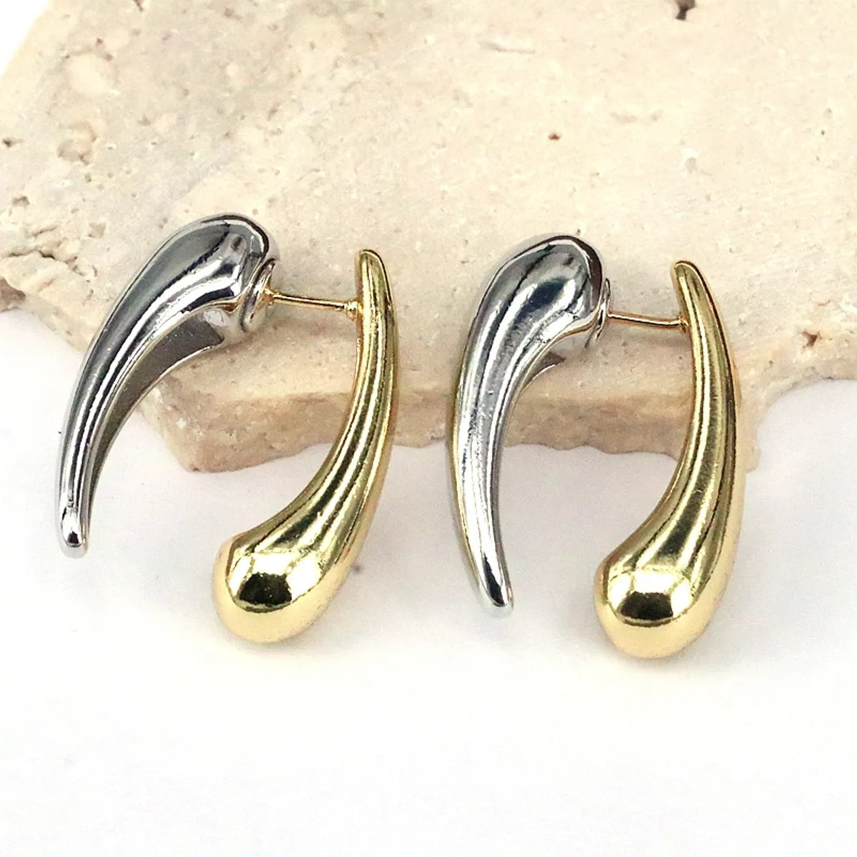 1 Pair Simple Style Streetwear Water Droplets Plating Copper 18k Gold Plated Silver Plated Ear Studs