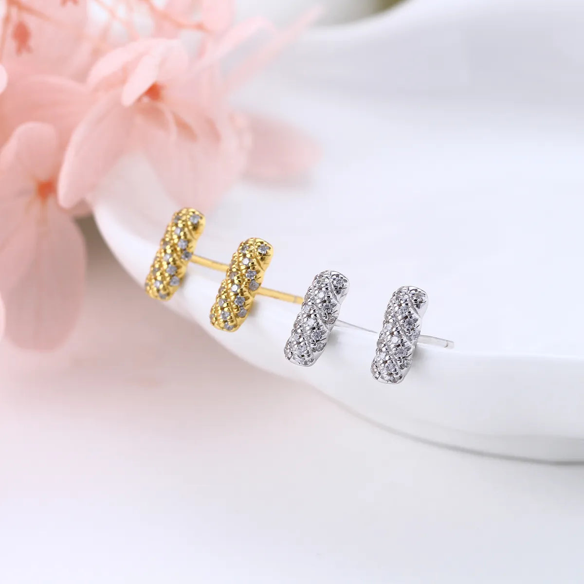 1 Pair Simple Style Stripe Plating Inlay Sterling Silver Zircon Ear Studs