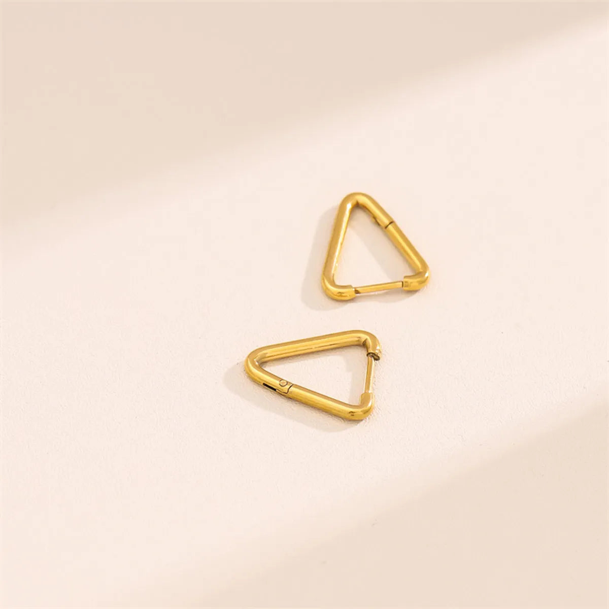 1 Pair Simple Style Triangle Plating Stainless Steel Titanium Steel 18k Gold Plated Earrings