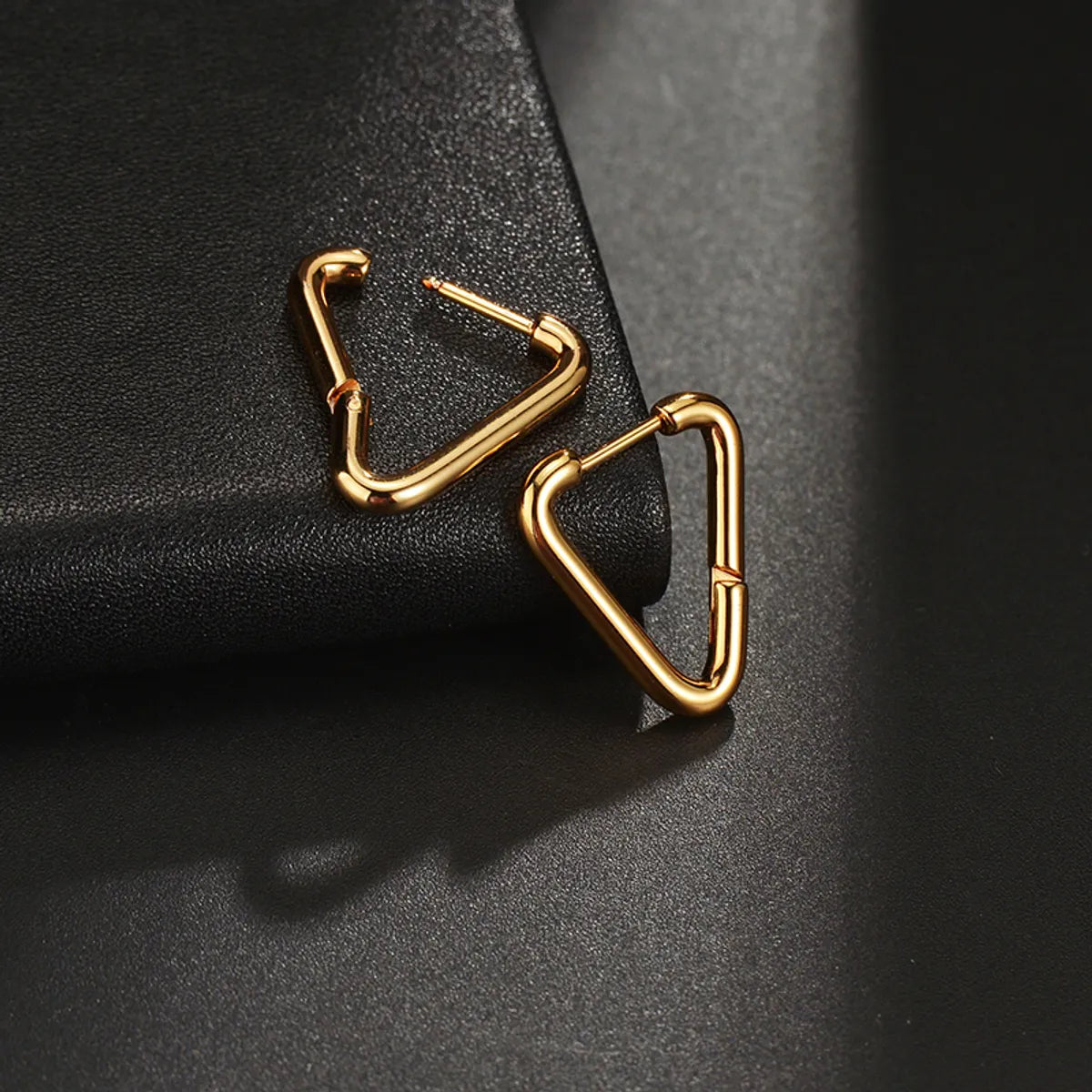 1 Pair Simple Style Triangle Plating Stainless Steel Titanium Steel 18k Gold Plated Earrings