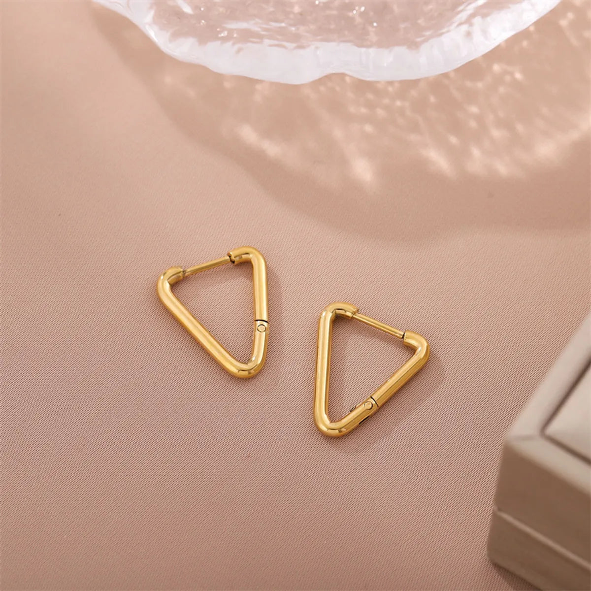 1 Pair Simple Style Triangle Plating Stainless Steel Titanium Steel 18k Gold Plated Earrings