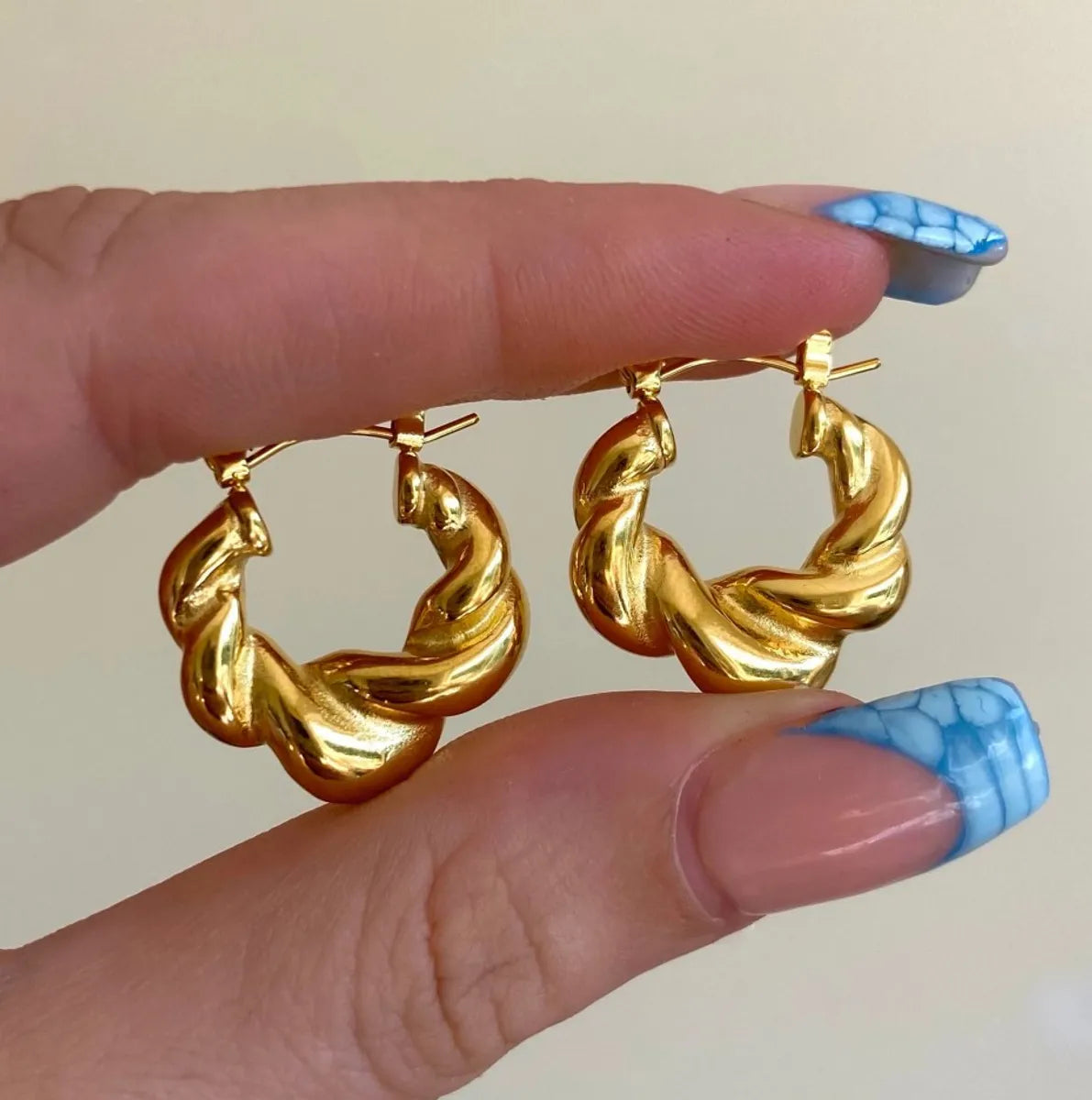 1 Pair Simple Style Twist Titanium Steel Plating 18k Gold Plated Hoop Earrings