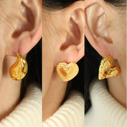 1 Pair Simple Style Water Droplets Heart Shape Plating 304 Stainless Steel 18K Gold Plated Ear Studs