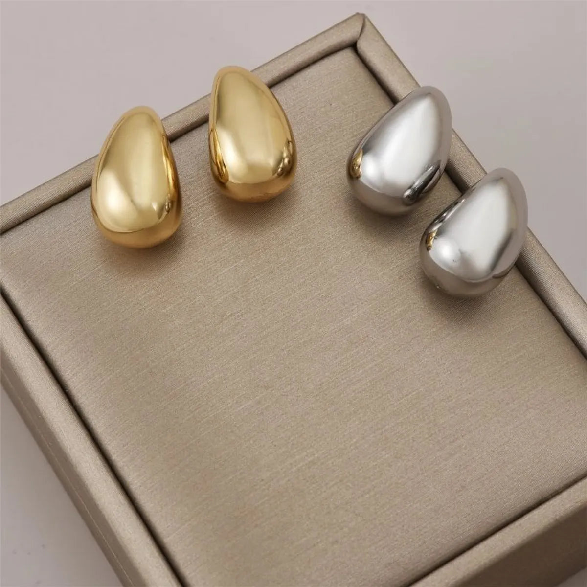 1 Pair Simple Style Water Droplets Polishing Plating Copper 18k Gold Plated Ear Studs