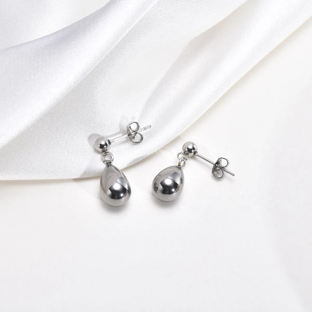 1 Pair Simple Style Water Droplets Polishing Plating Stainless Steel 18k Gold Plated Drop Earrings