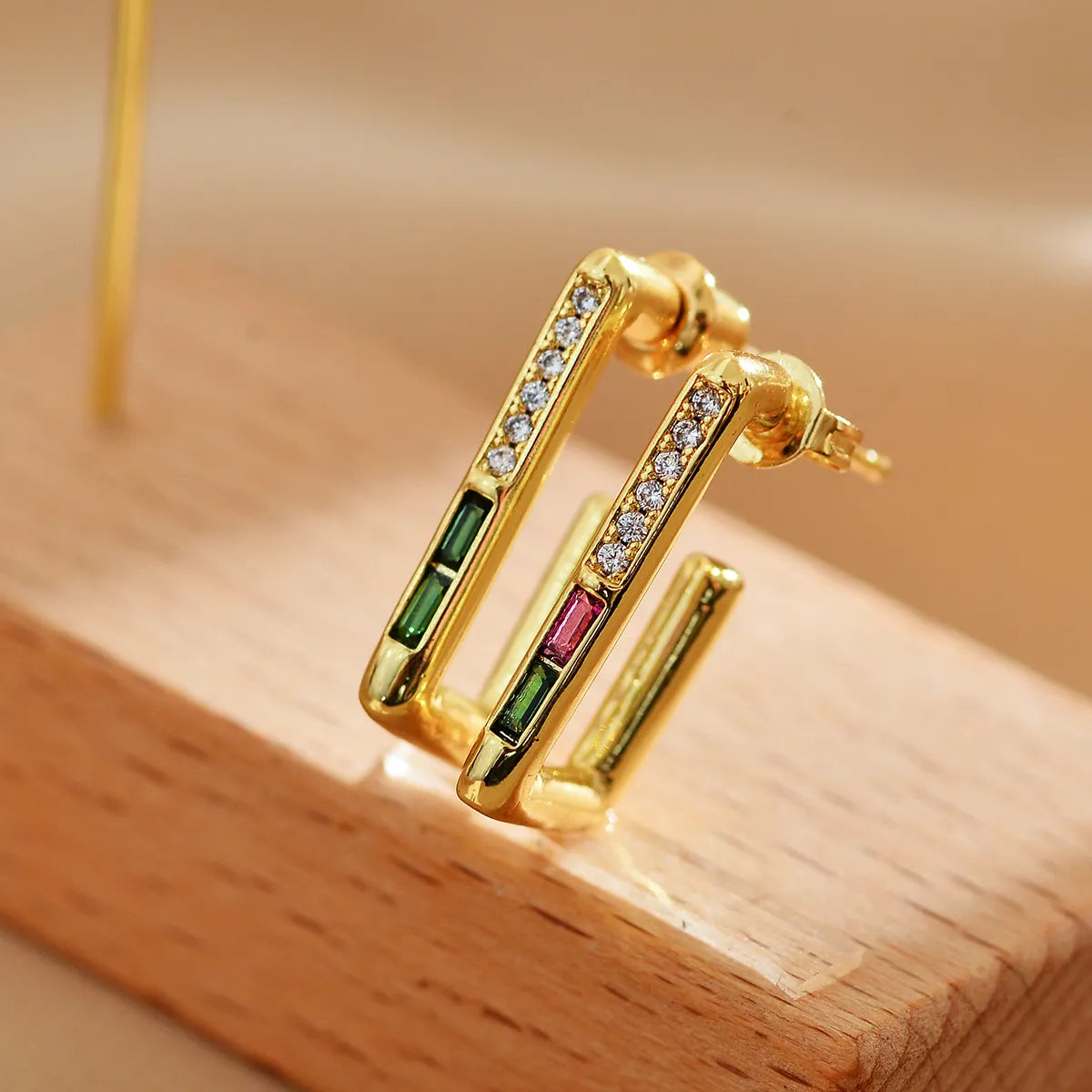 1 Pair Streetwear C Shape Inlay Copper Zircon Ear Studs