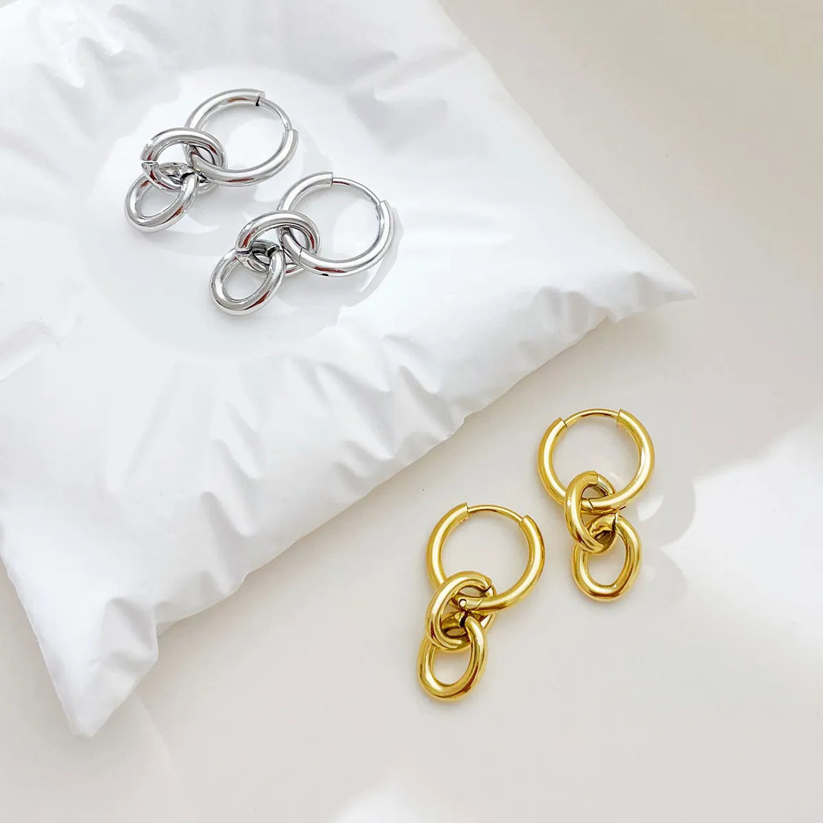 1 Pair Streetwear Solid Color Plating Stainless Steel White Gold Plated Gold Plated Drop Earrings