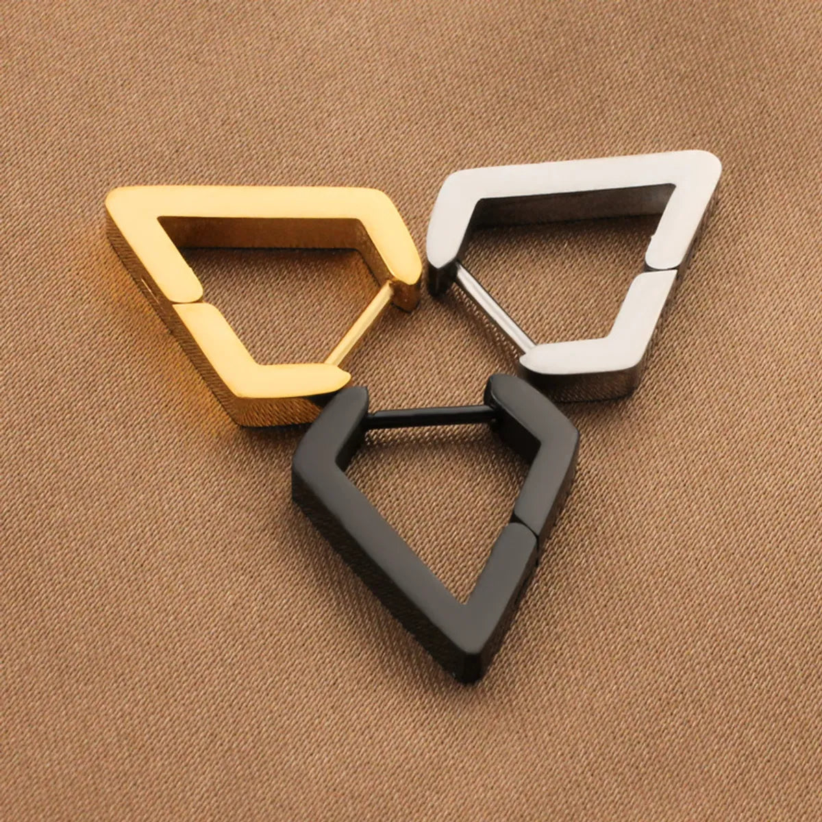 1 Pair Streetwear Triangle Polishing Titanium Steel Earrings