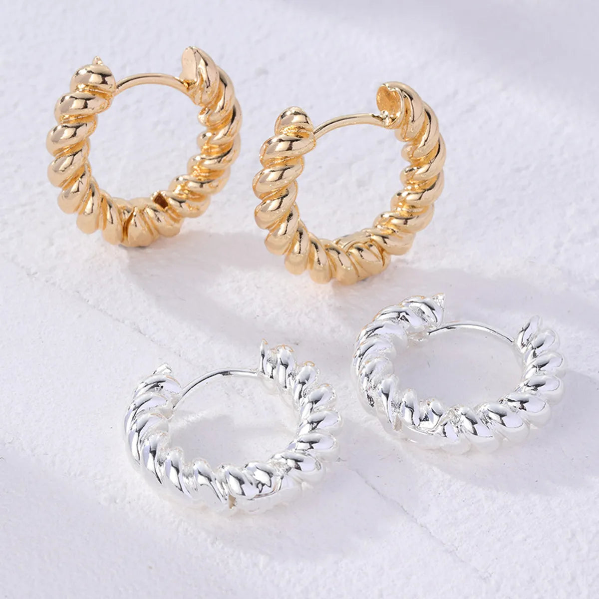 1 Pair Streetwear Twist Plating Copper White Gold Plated Gold Plated Hoop Earrings