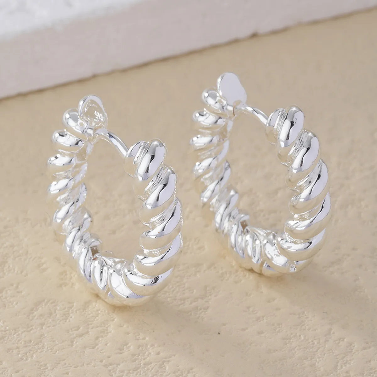 1 Pair Streetwear Twist Plating Copper White Gold Plated Gold Plated Hoop Earrings