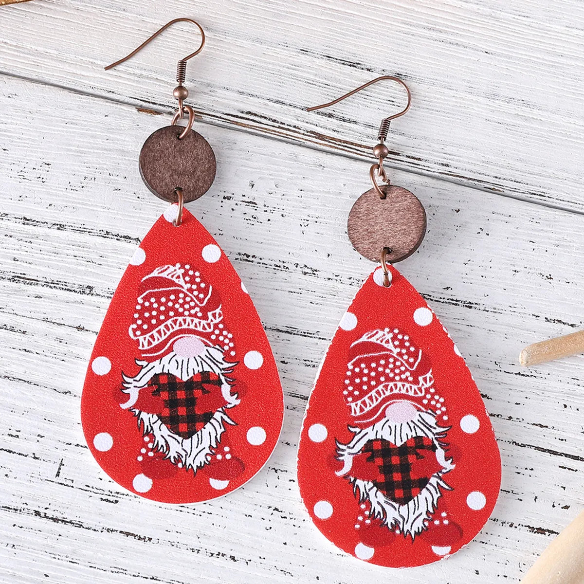 1 Pair Streetwear Water Droplets Pu Leather Wood Drop Earrings