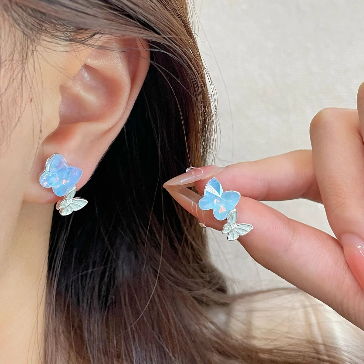 1 Pair Sweet Butterfly Alloy Resin Ear Studs