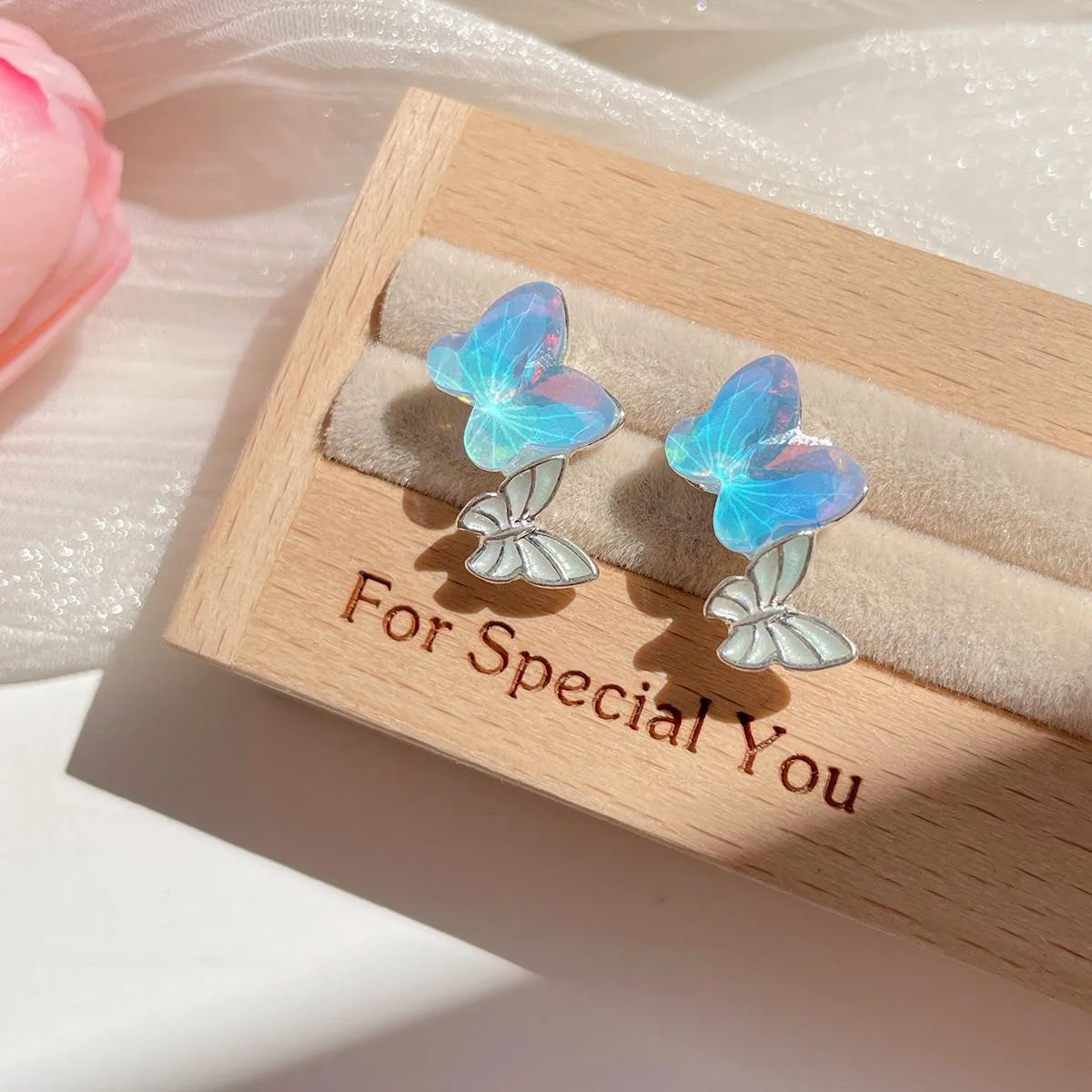 1 Pair Sweet Butterfly Alloy Resin Ear Studs