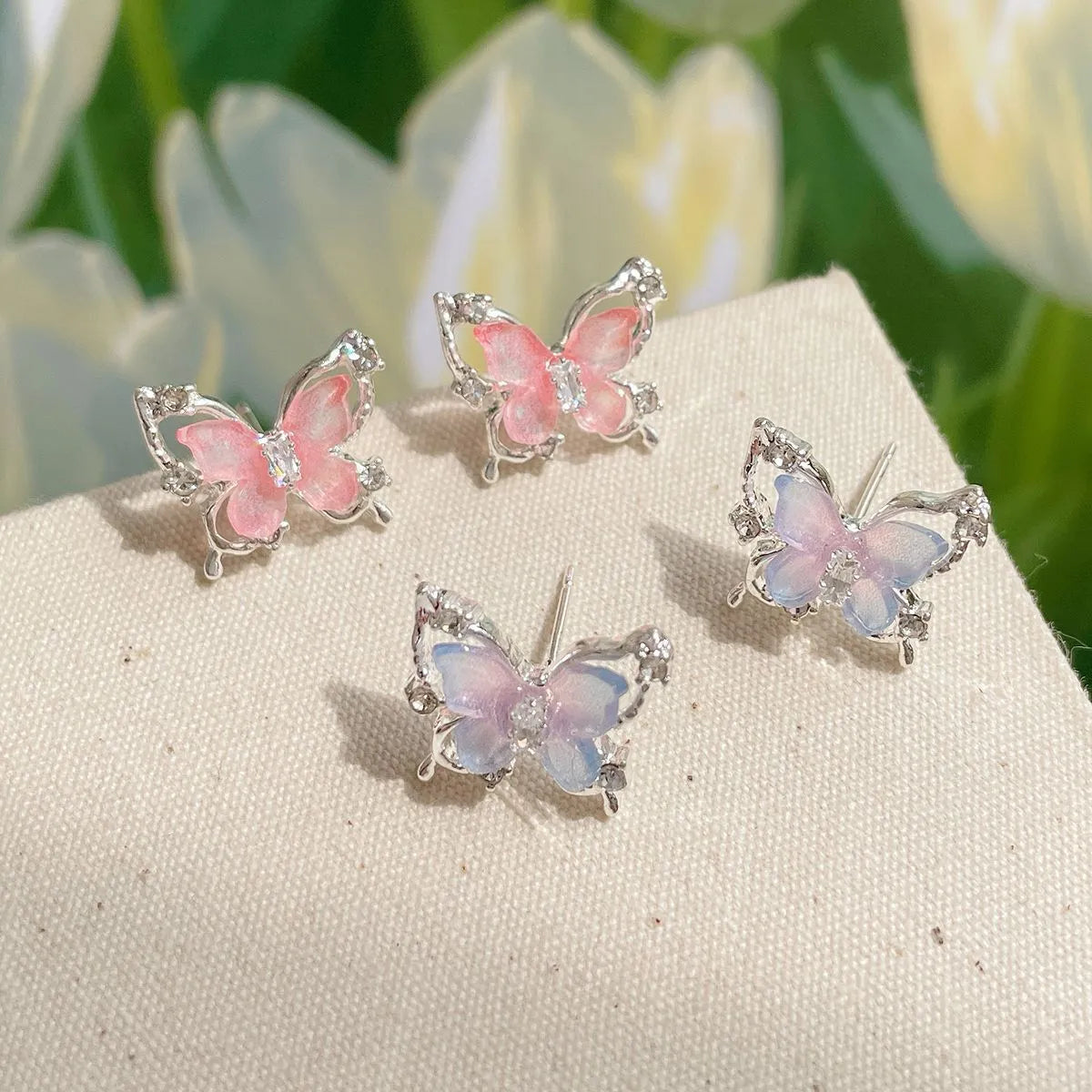 1 Pair Sweet Butterfly Alloy Resin Ear Studs