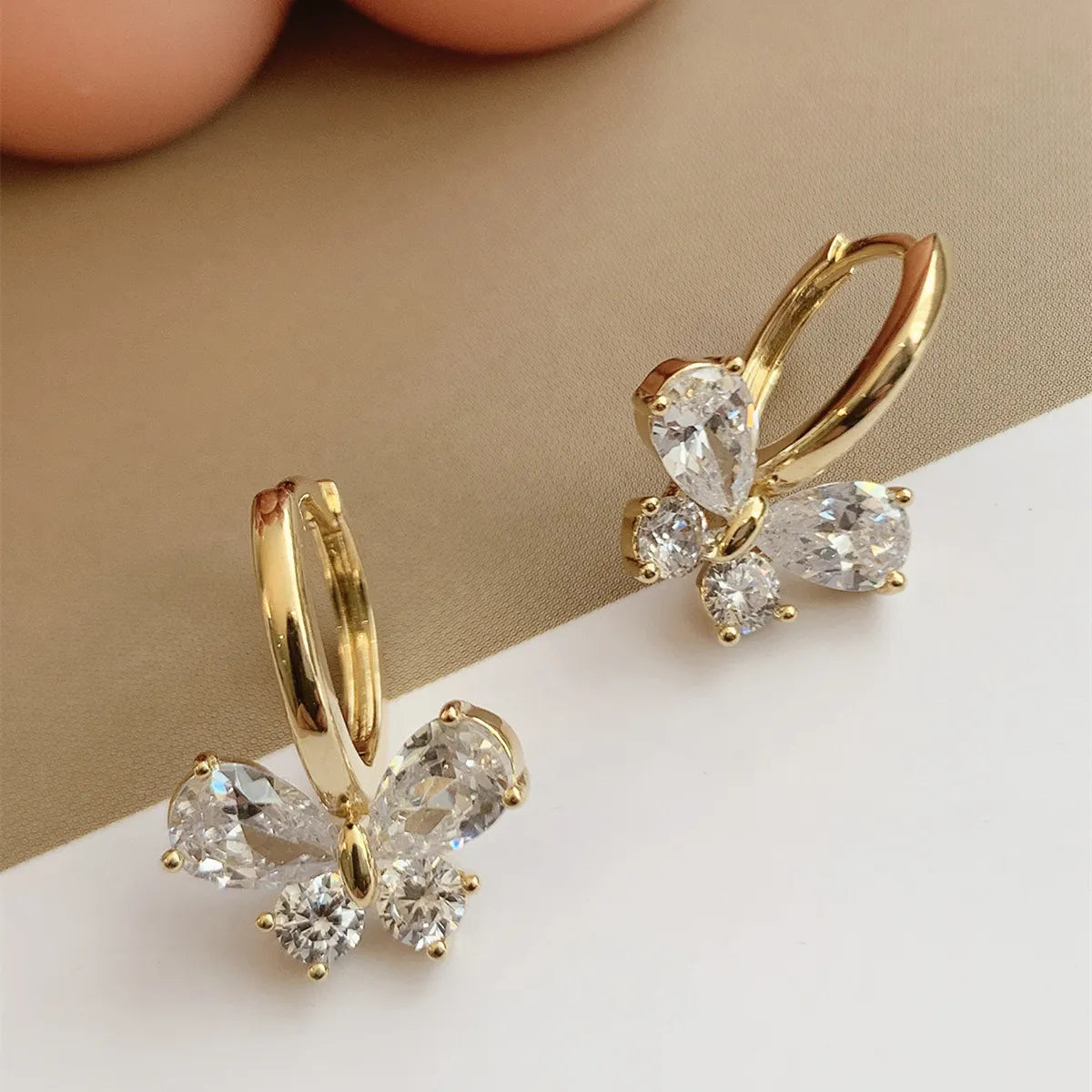 1 Pair Sweet Butterfly Copper Plating Zircon Drop Earrings