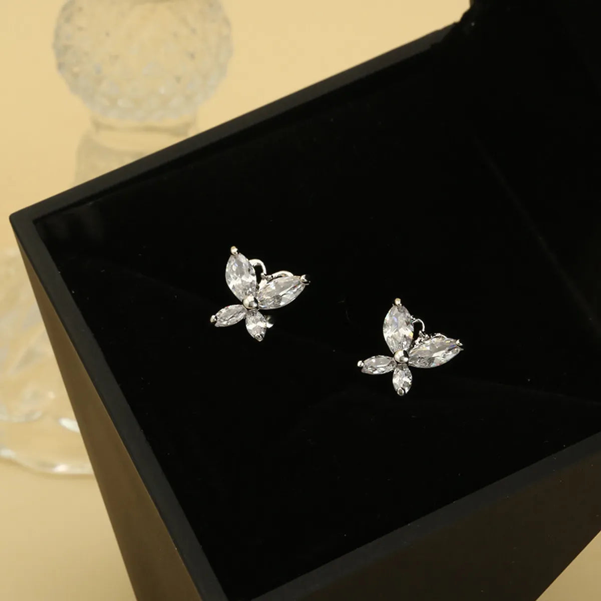 1 Pair Sweet Butterfly Plating Inlay Copper Zircon White Gold Plated Ear Studs