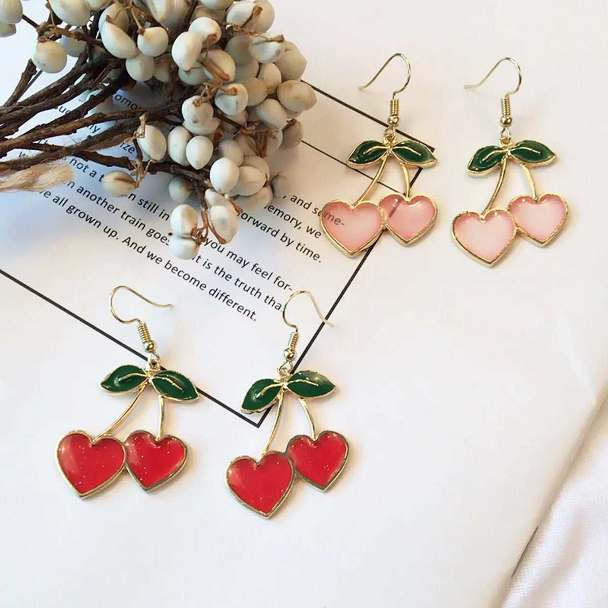 1 Pair Sweet Cherry Heart Shape Alloy Enamel Women's Earrings