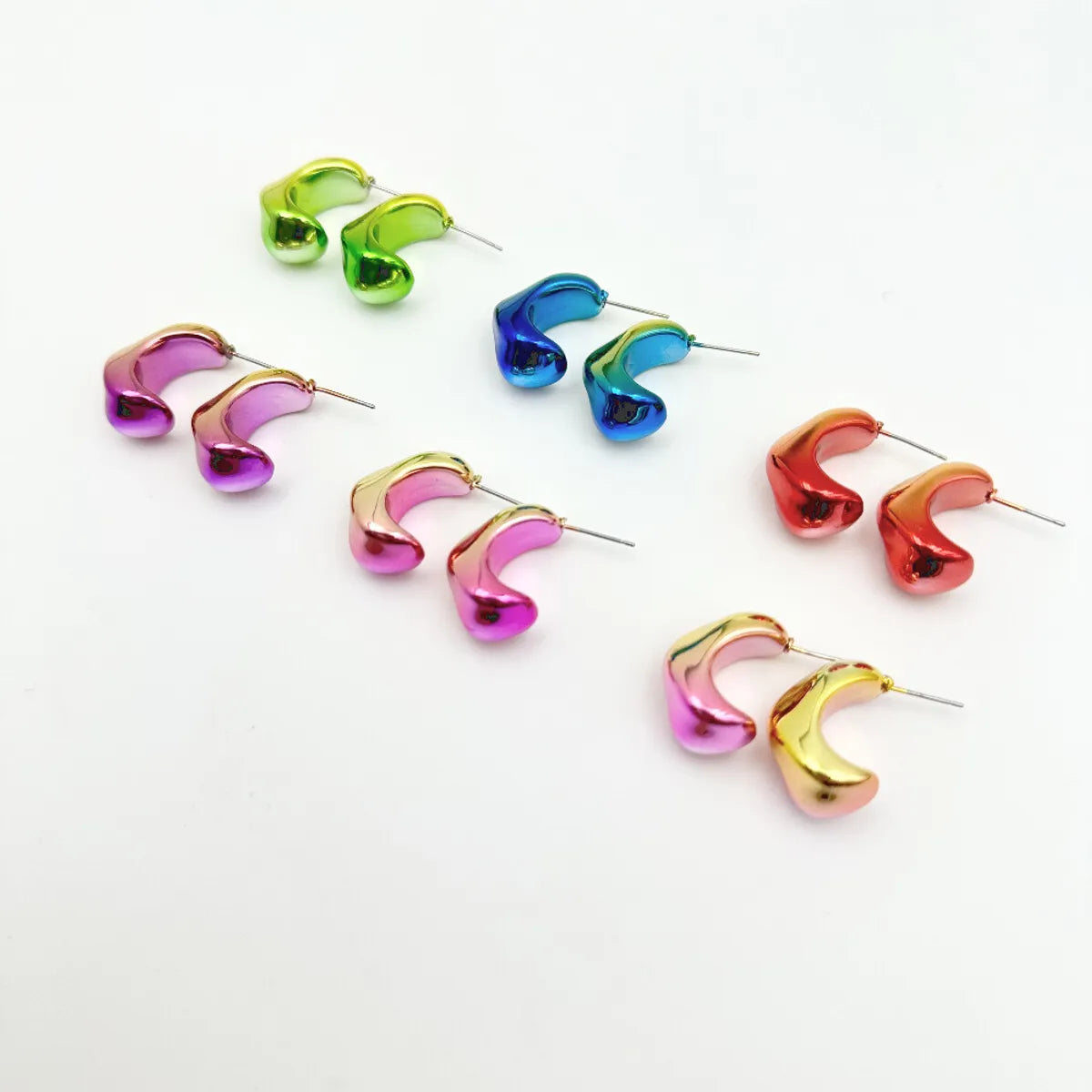 1 Pair Sweet Classic Style C Shape Water Droplets Plating Arylic Ear Studs