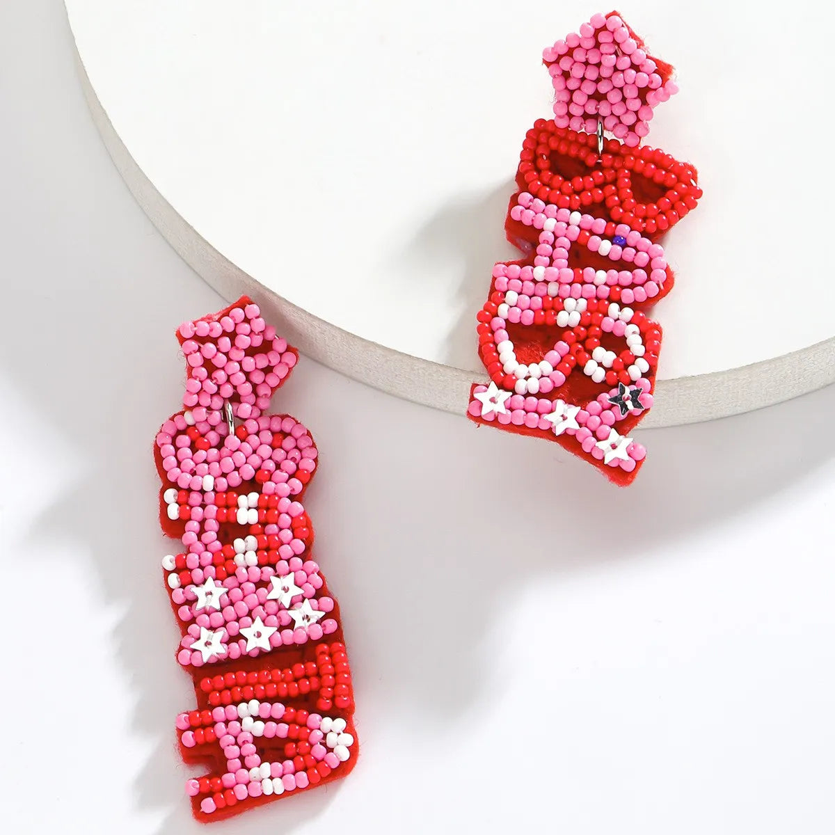 1 Pair Sweet Classic Style Letter Plastic Seed Bead Drop Earrings