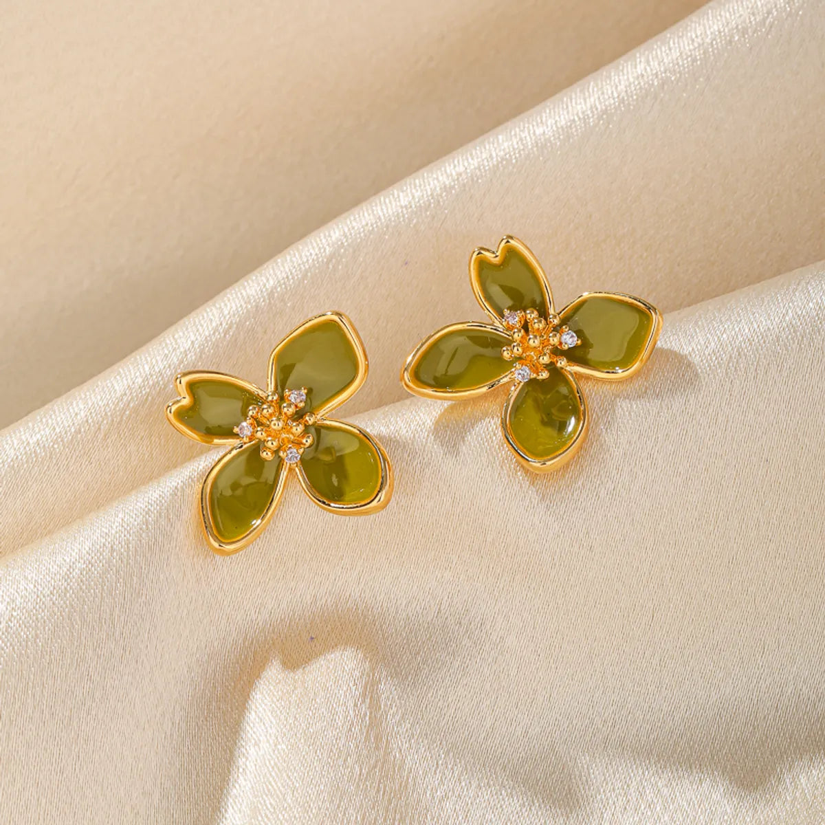 1 Pair Sweet Commute Flower Enamel Plating Inlay Copper Freshwater Pearl Zircon 18k Gold Plated Ear Studs