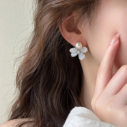 1 Pair Sweet Flower Alloy Ear Studs