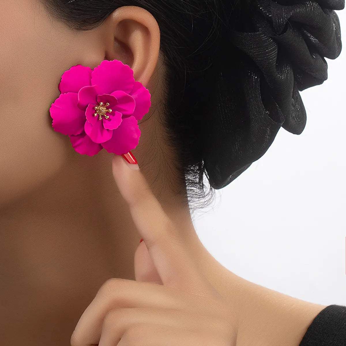 1 Pair Sweet Flower Plating Alloy Gold Plated Ear Studs