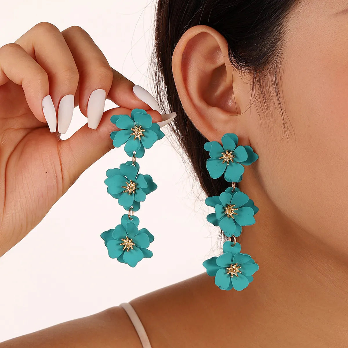 1 Pair Sweet Flower Stoving Varnish Metal Drop Earrings