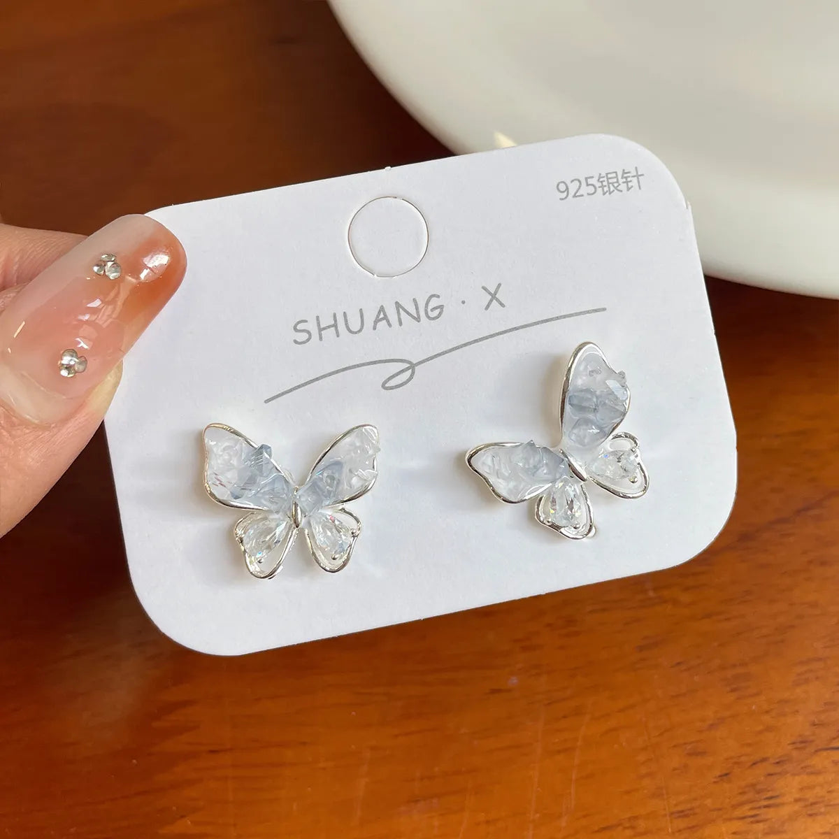 1 Pair Sweet Heart Shape Butterfly Zinc Alloy Ear Studs