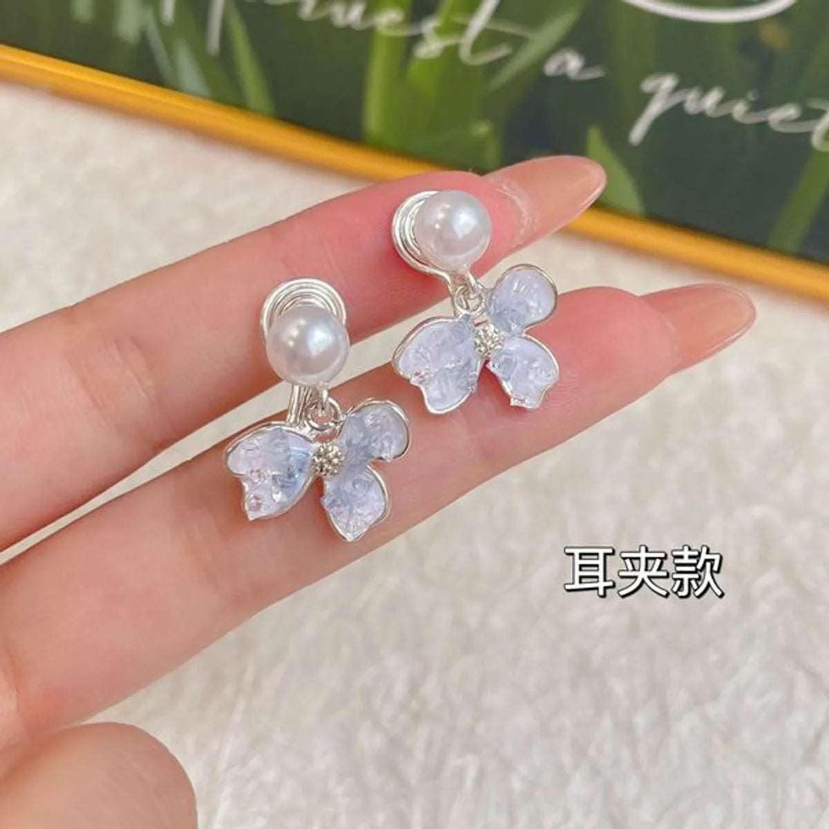 1 Pair Sweet Heart Shape Butterfly Zinc Alloy Ear Studs