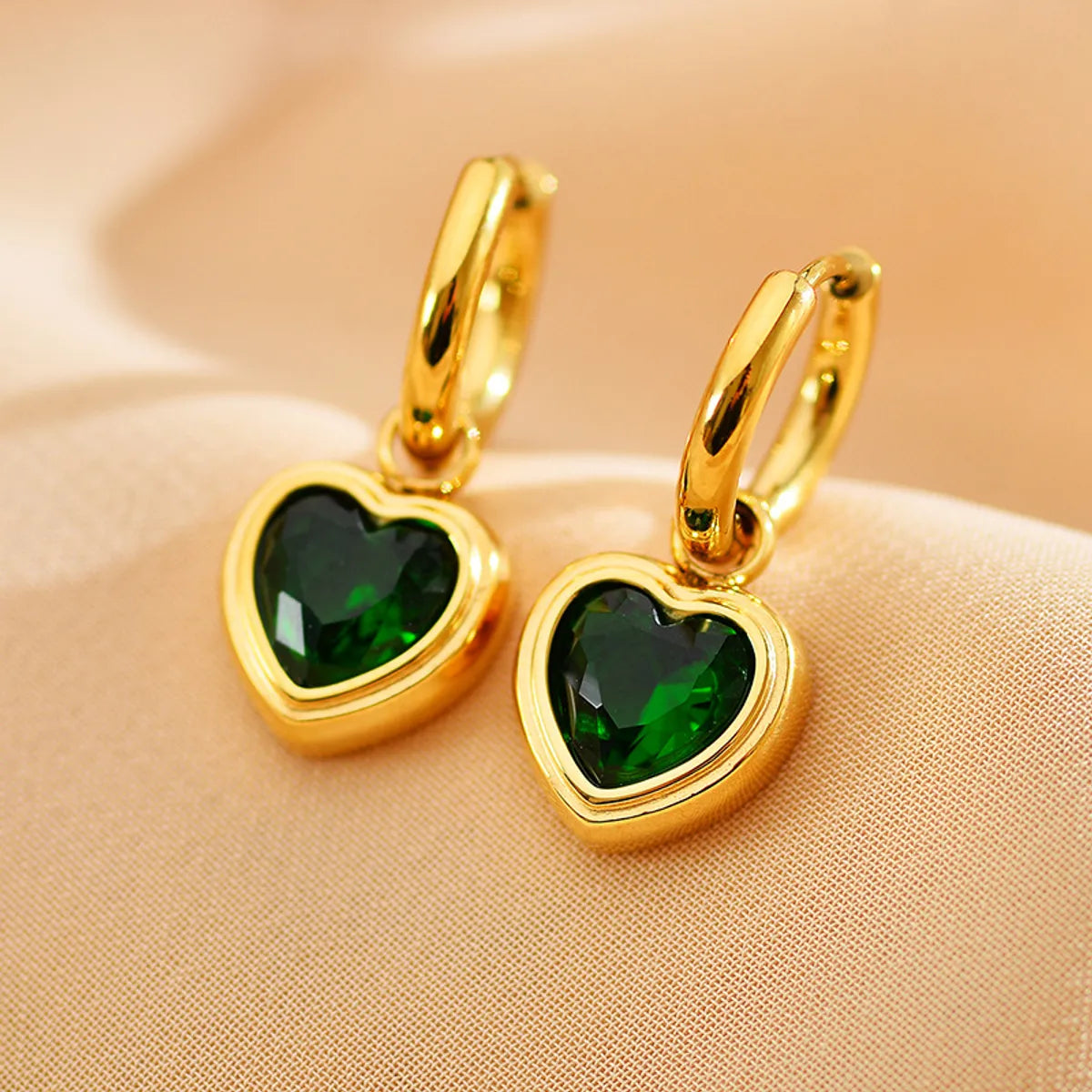 1 Pair Sweet Heart Shape Copper Inlay Rhinestones Drop Earrings