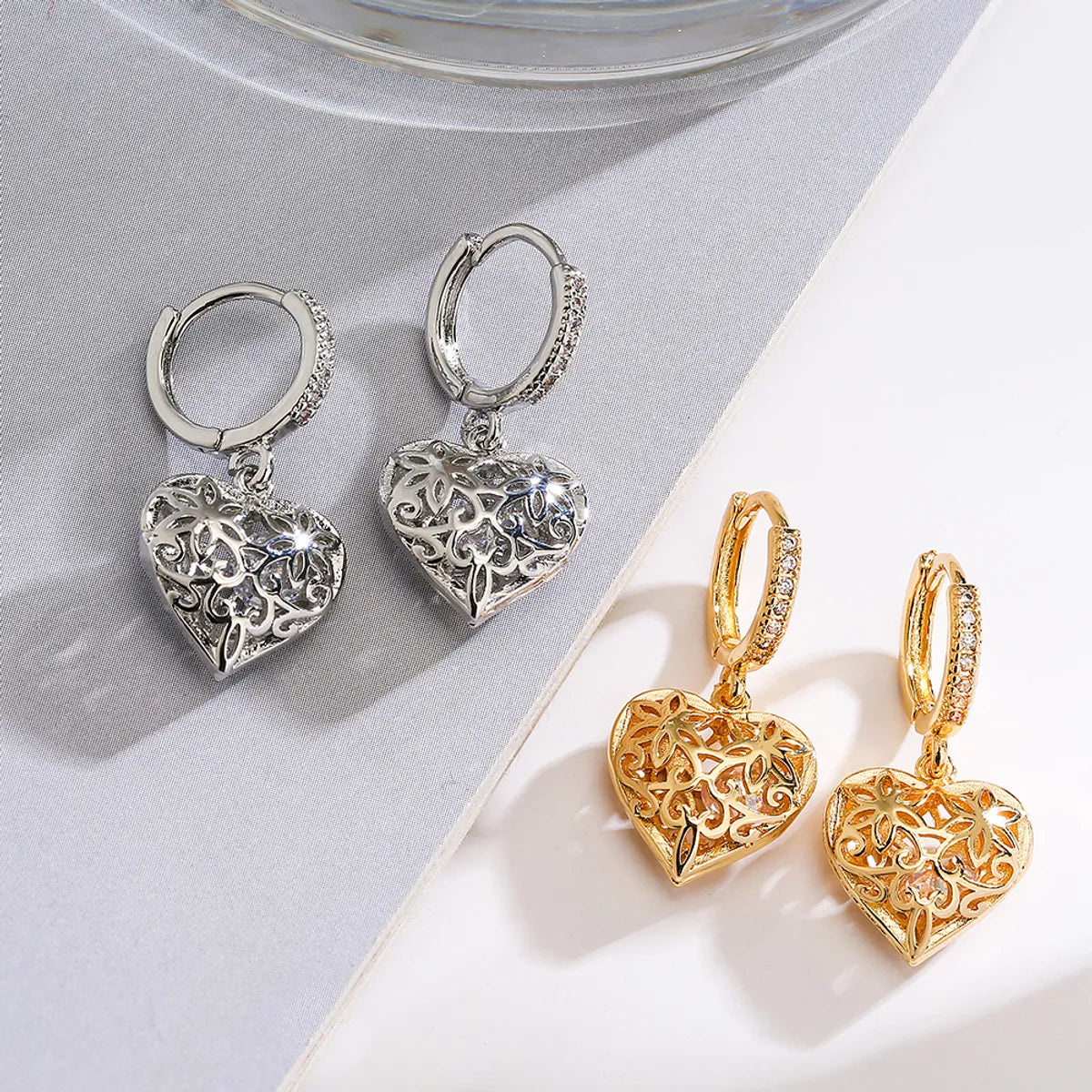 1 Pair Sweet Heart Shape Flower Plating Hollow Out Inlay Copper Zircon 18k Gold Plated Drop Earrings