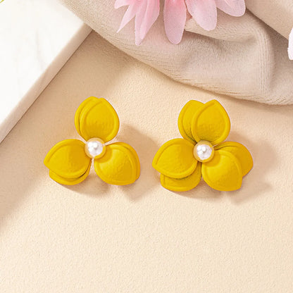 1 Pair Sweet Korean Style Pearl Flower Stoving Varnish Iron Pearl Gold Plated Drop Earrings