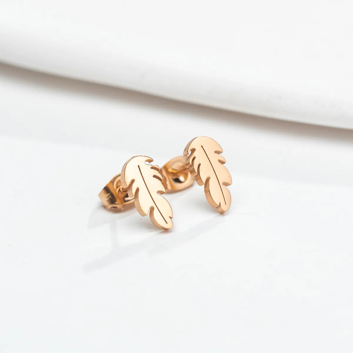 1 Pair Sweet Simple Style Animal Polishing 304 Stainless Steel 18K Gold Plated Ear Studs