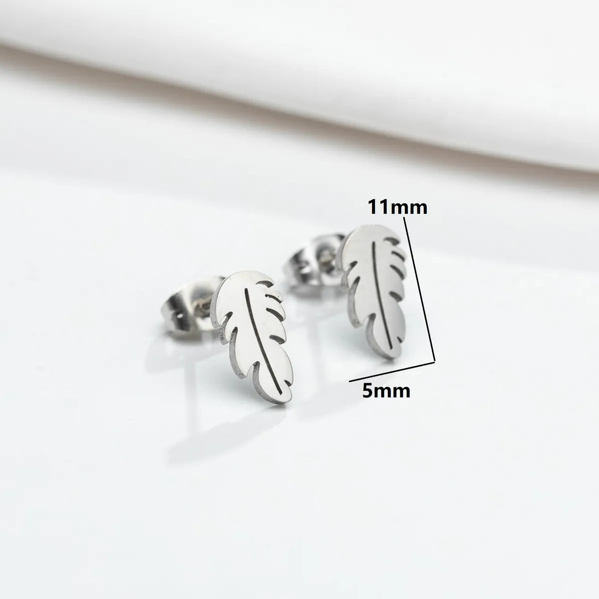 1 Pair Sweet Simple Style Animal Polishing 304 Stainless Steel 18K Gold Plated Ear Studs