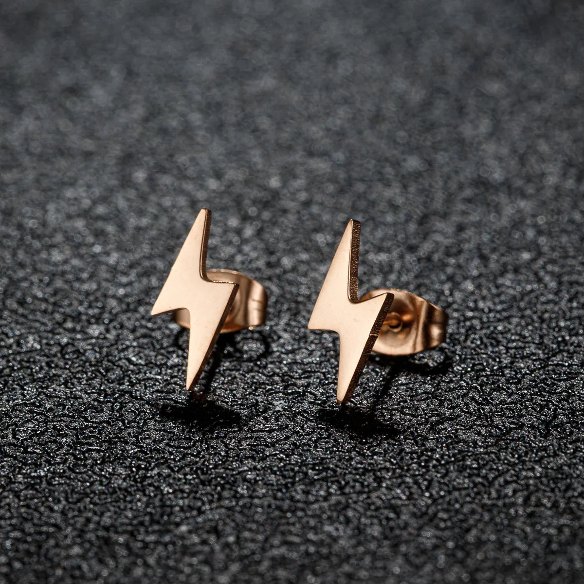 1 Pair Sweet Simple Style Artistic Animal Irregular Polishing Plating 304 Stainless Steel 18K Gold Plated Ear Studs