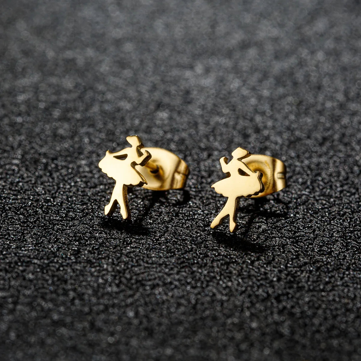 1 Pair Sweet Simple Style Artistic Animal Irregular Polishing Plating 304 Stainless Steel 18K Gold Plated Ear Studs