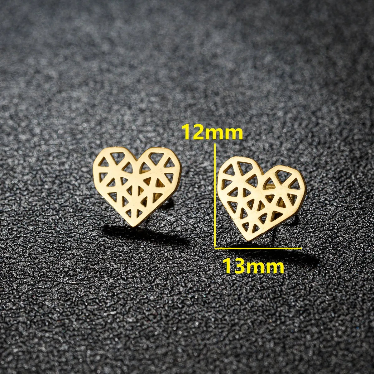 1 Pair Sweet Simple Style Artistic Heart Shape Butterfly Polishing 304 Stainless Steel 18K Gold Plated Ear Studs