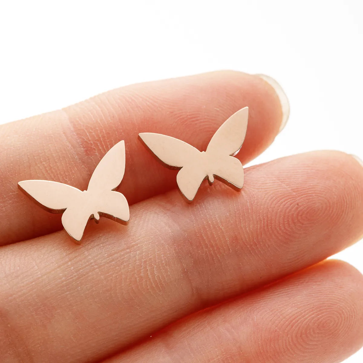 1 Pair Sweet Simple Style Artistic Heart Shape Butterfly Polishing 304 Stainless Steel 18K Gold Plated Ear Studs