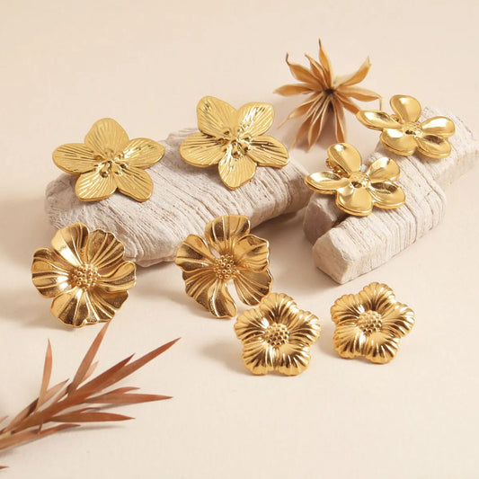 1 Pair Sweet Simple Style Flower 304 Stainless Steel 18K Gold Plated Ear Studs