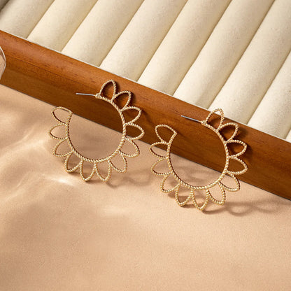 1 Pair Sweet Simple Style Flower Alloy 14K Gold Plated Ear Studs