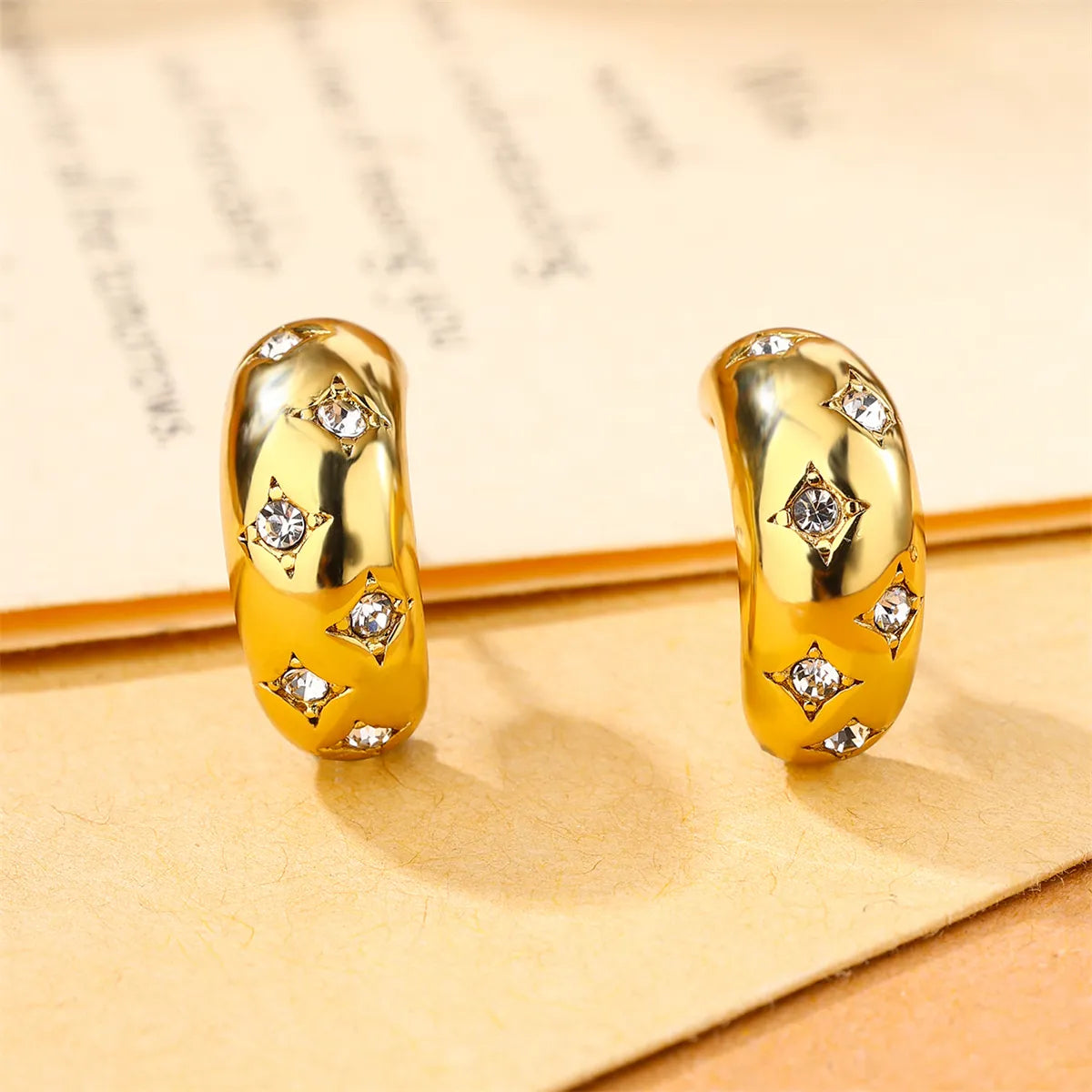 1 Pair Sweet Simple Style Flower Inlay 304 Stainless Steel Zircon 18K Gold Plated Ear Studs