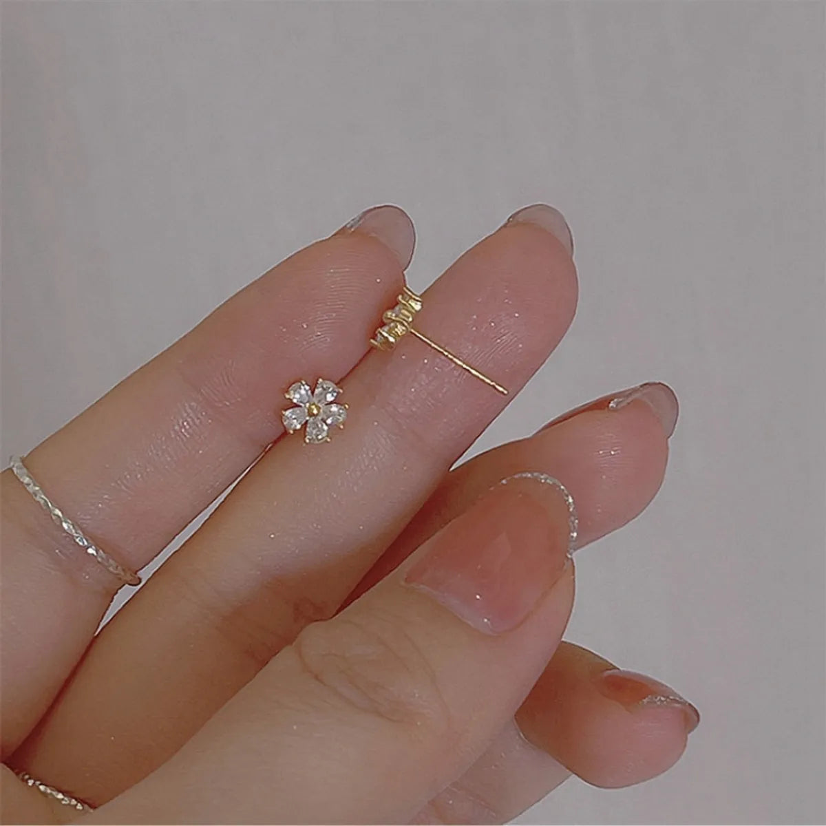 1 Pair Sweet Simple Style Flower Plating Inlay Copper Zircon Gold Plated Ear Studs