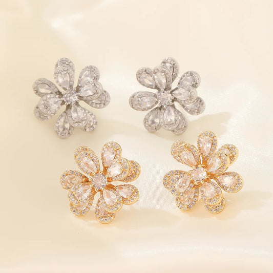 1 Pair Sweet Simple Style Flower Plating Inlay Copper Zircon White Gold Plated Gold Plated Ear Studs