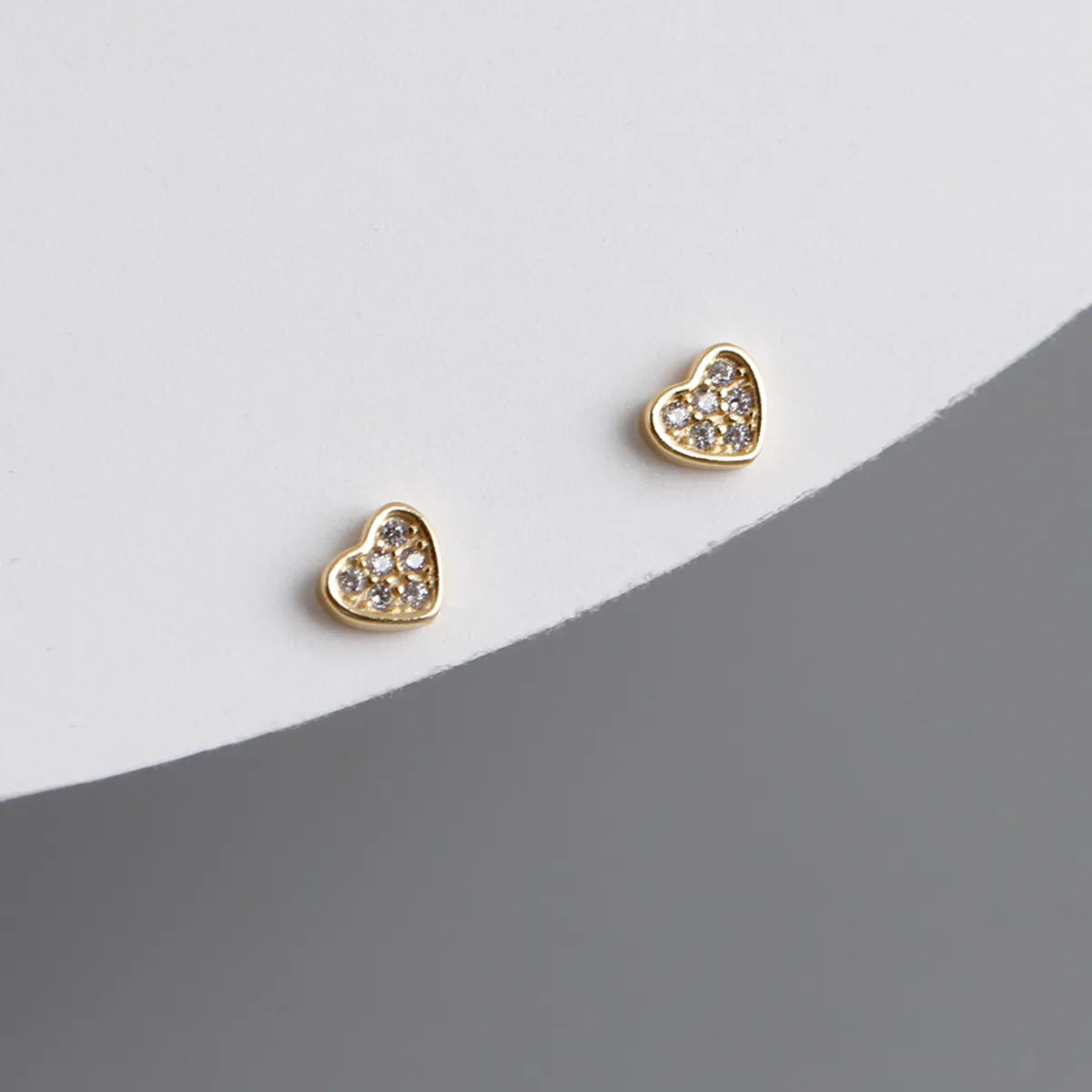 1 Pair Sweet Simple Style Heart Shape Plating Inlay Sterling Silver Zircon Ear Studs