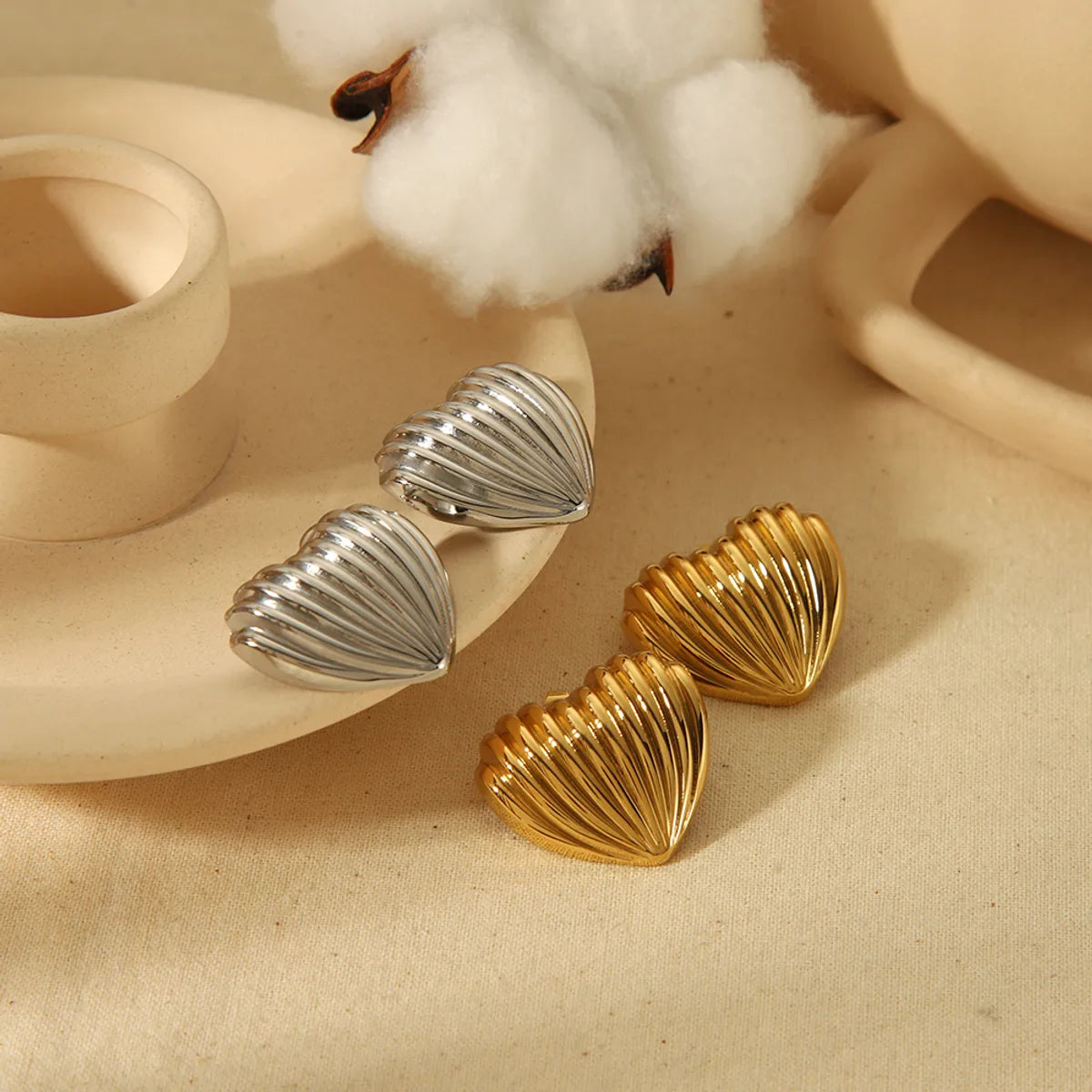 1 Pair Sweet Simple Style Heart Shape Polishing Stainless Steel 18K Gold Plated Ear Studs