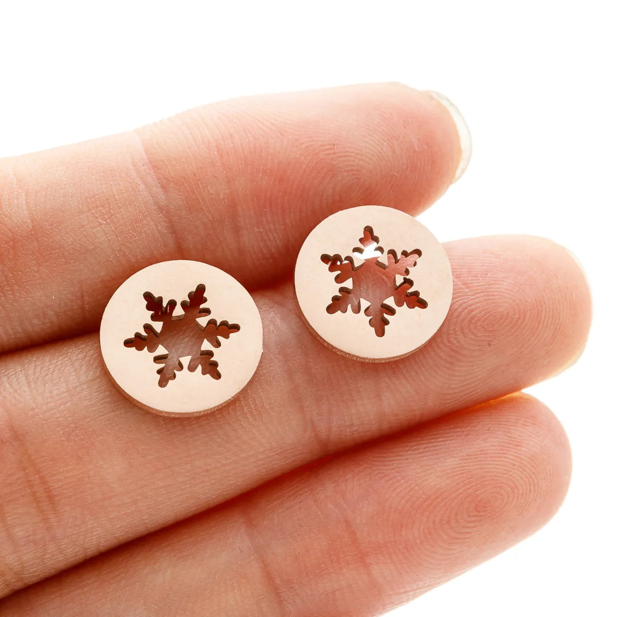 1 Pair Sweet Simple Style Pineapple Snowflake Polishing 304 Stainless Steel 18K Gold Plated Ear Studs