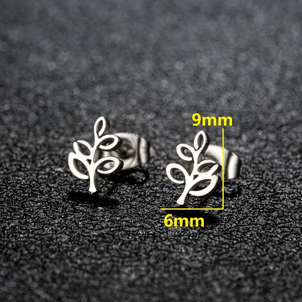 1 Pair Sweet Simple Style Pineapple Snowflake Polishing 304 Stainless Steel 18K Gold Plated Ear Studs